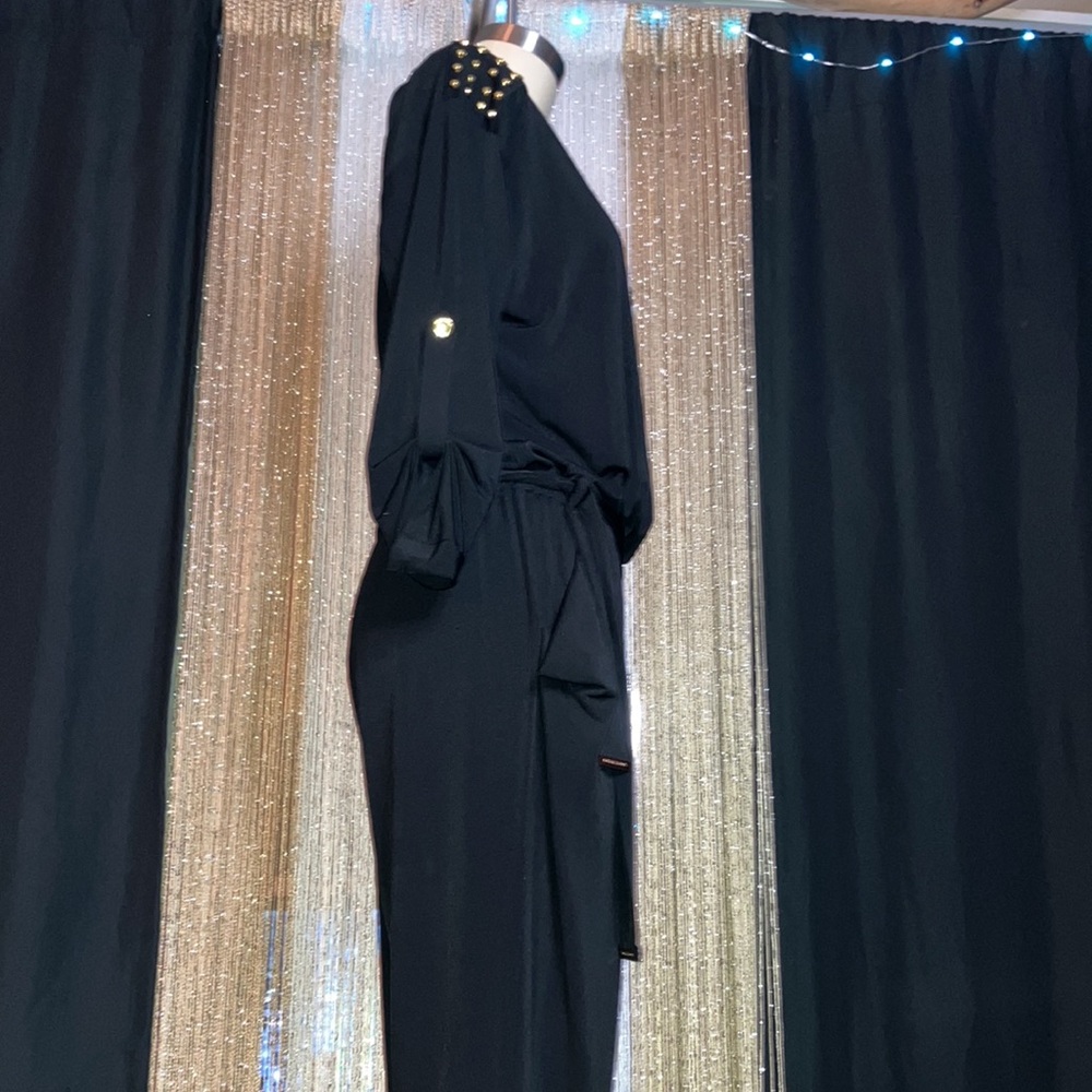 Classic jumper with gold stud Epaulette detail. - Picture 7 of 14